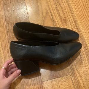 Vagabond Black Heels
